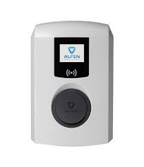 Borne de recharge Alfen Pro-line pour parking entreprise en IDF